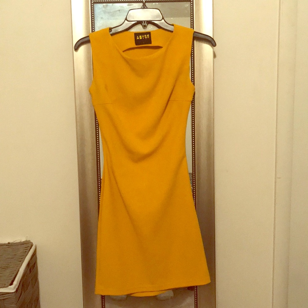 New bodycon dress